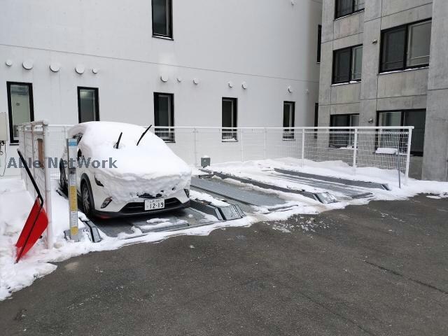 メープル北円山の物件外観写真