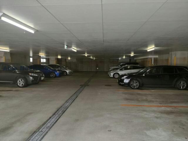 アジエステート大通西プラザの物件外観写真