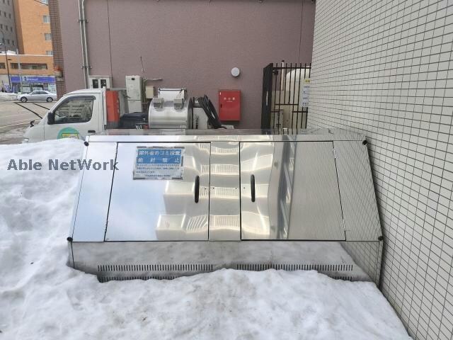 アジエステート大通西プラザの物件外観写真