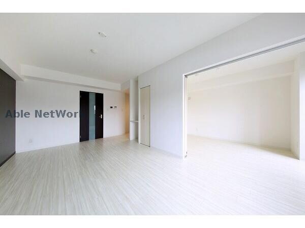 ラディア近代美術館前の物件内観写真