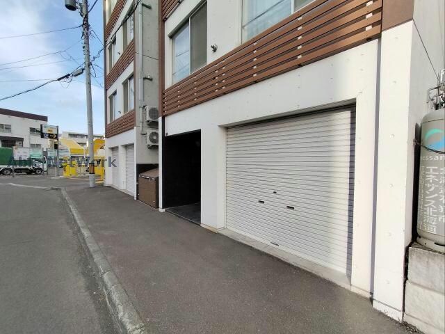 ブランノワール桑園の物件外観写真