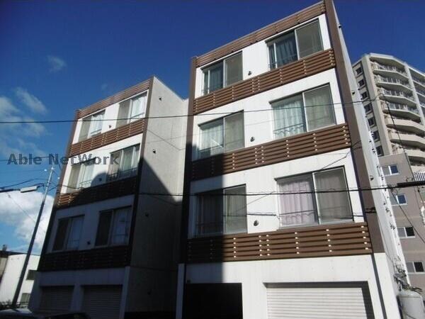 ブランノワール桑園の物件外観写真