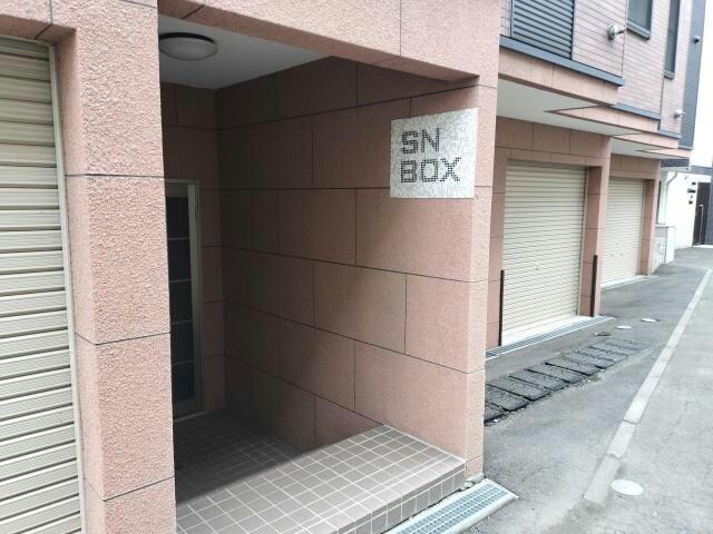 SN BOXの物件外観写真