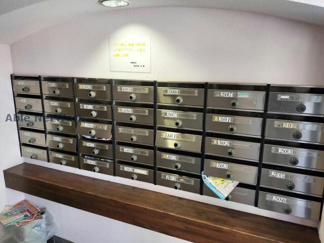 サポナール円山の物件外観写真