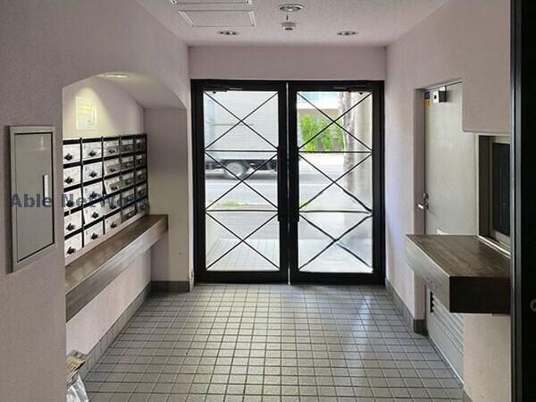 サポナール円山の物件外観写真