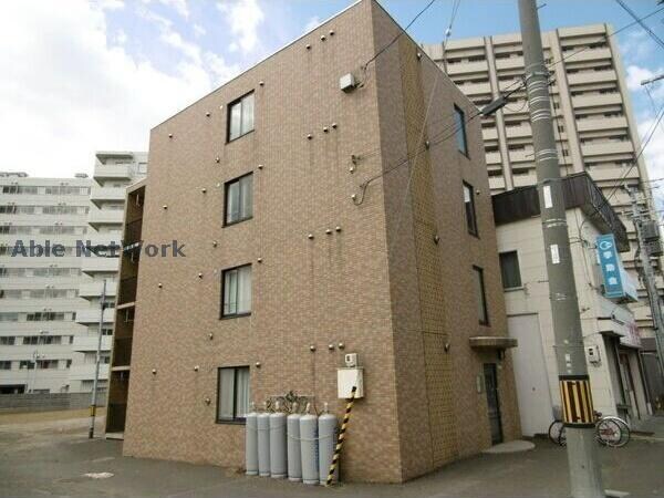 オルセー北円山の物件外観写真