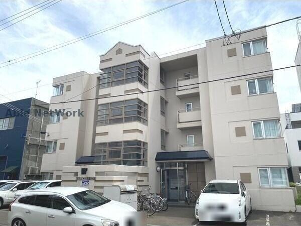 グランメール北10条の物件外観写真