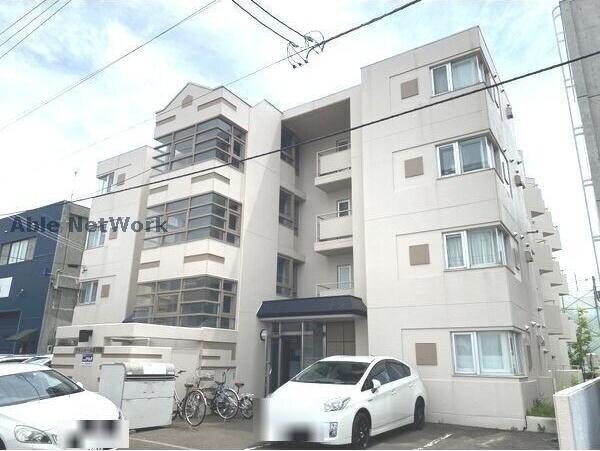 グランメール北10条の物件外観写真