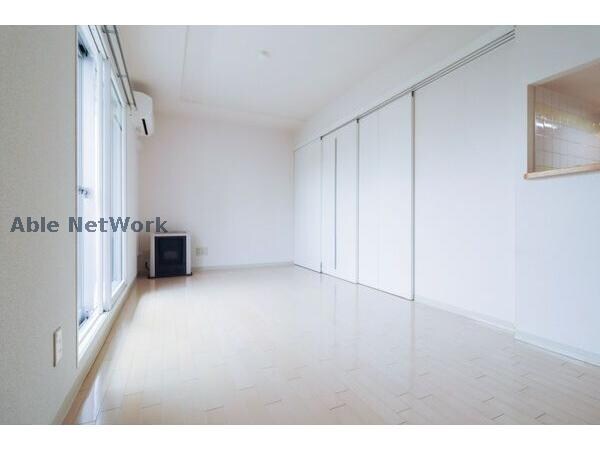 カサラビンの物件内観写真