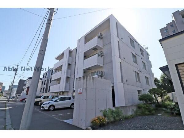 カサラビンの物件外観写真