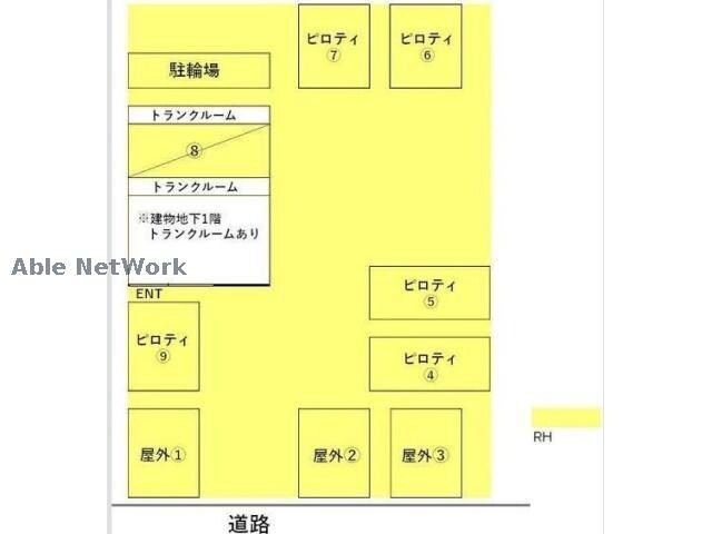 モルティーニ表参道の物件外観写真