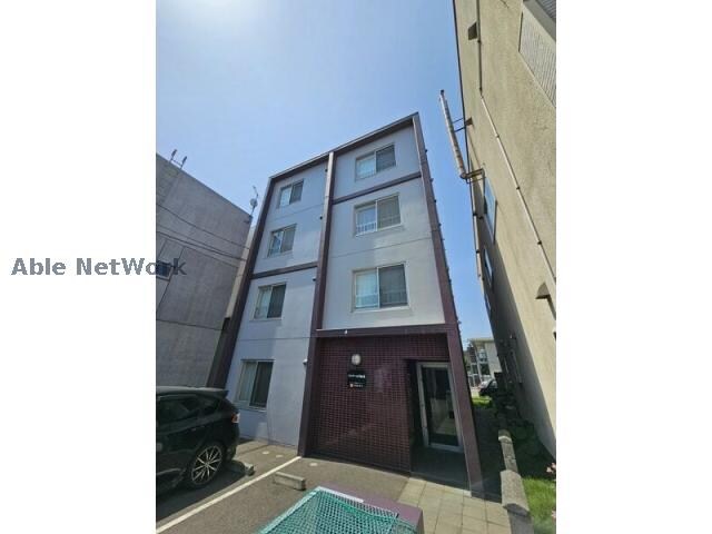 アイアール円山  IIIの物件外観写真