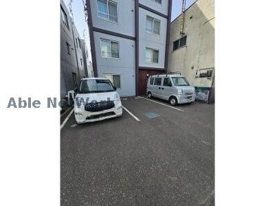 アイアール円山  IIIの物件外観写真