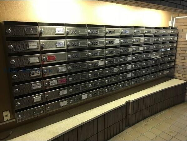 ニューライフ大通弐番館の物件外観写真