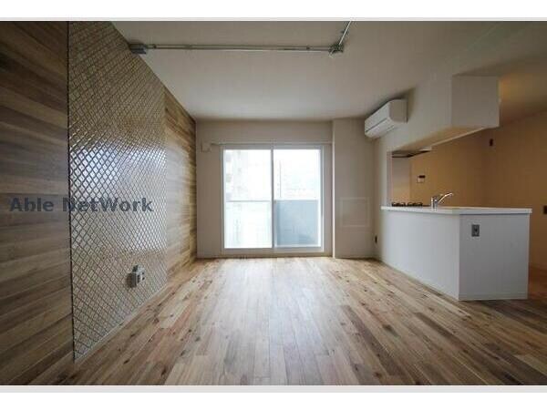 ラヴェーラ円山鳥居前の物件内観写真