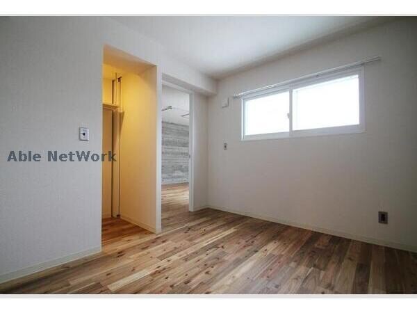 ラヴェーラ円山鳥居前の物件内観写真