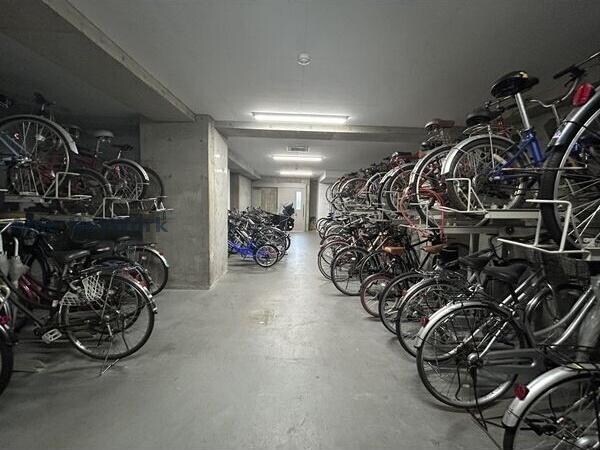 レジディア大通西の物件外観写真