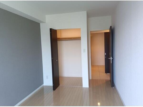 レジディア大通西の物件内観写真