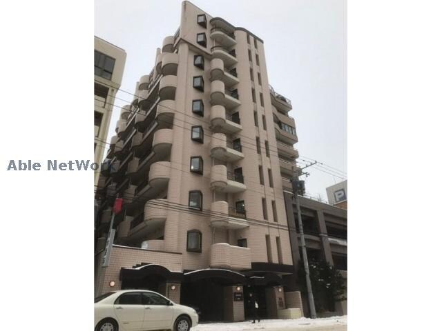 サイレンス医大前の物件外観写真