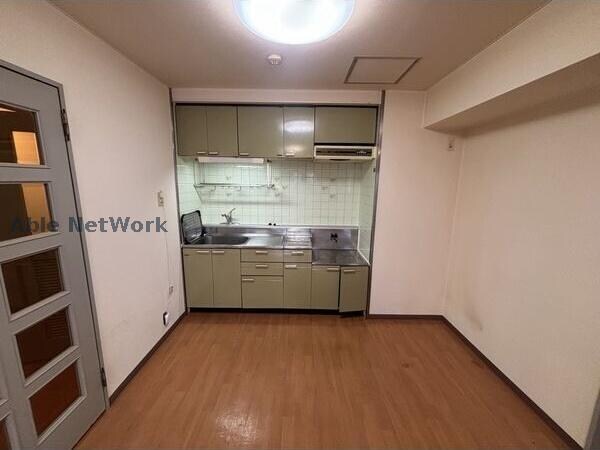 サンシャイン円山の物件内観写真