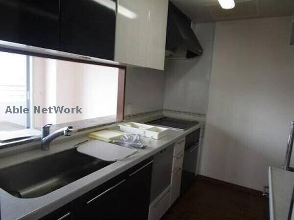 センチュリラルネス大通の物件内観写真