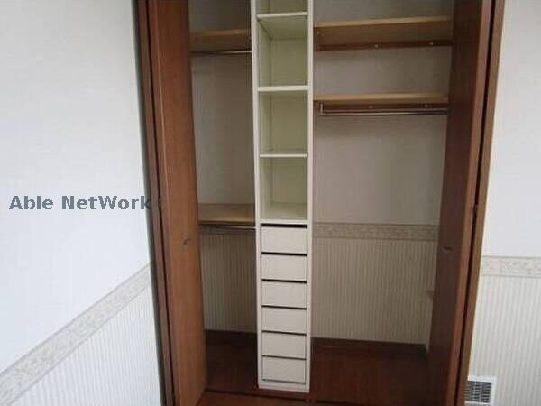 センチュリラルネス大通の物件内観写真