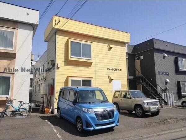 フォーレスト八軒の物件外観写真