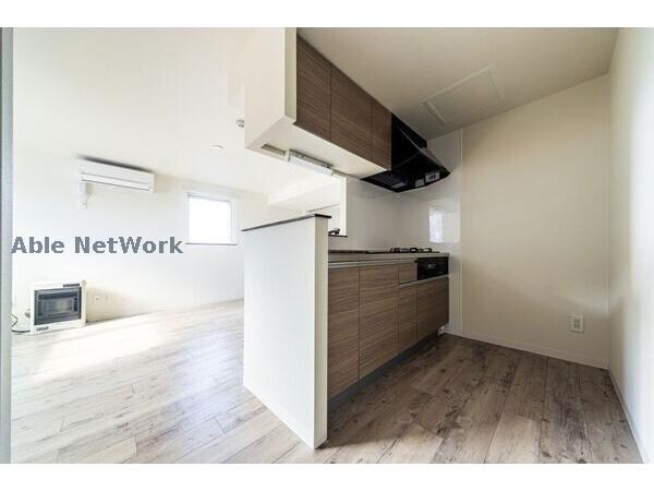 GLASS MARE HACHIKENの物件内観写真