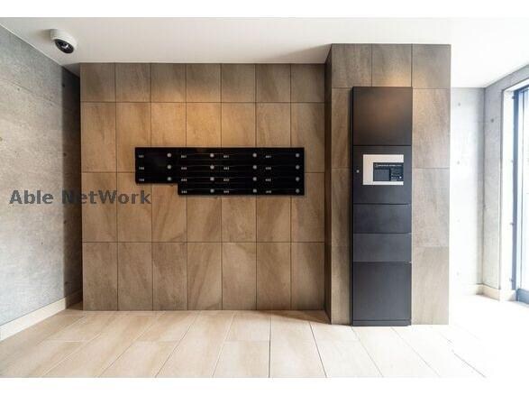 GLASS MARE HACHIKENの物件外観写真