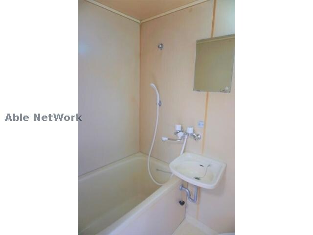 ハイツラブリーエイトの物件内観写真