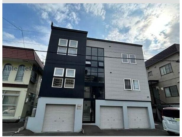 A・Placeの物件外観写真