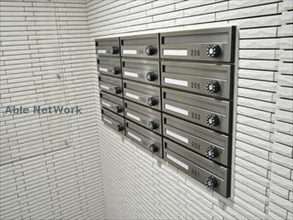 ブランブリエ二十四軒の物件外観写真