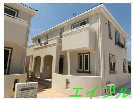 untrois.unの物件外観写真