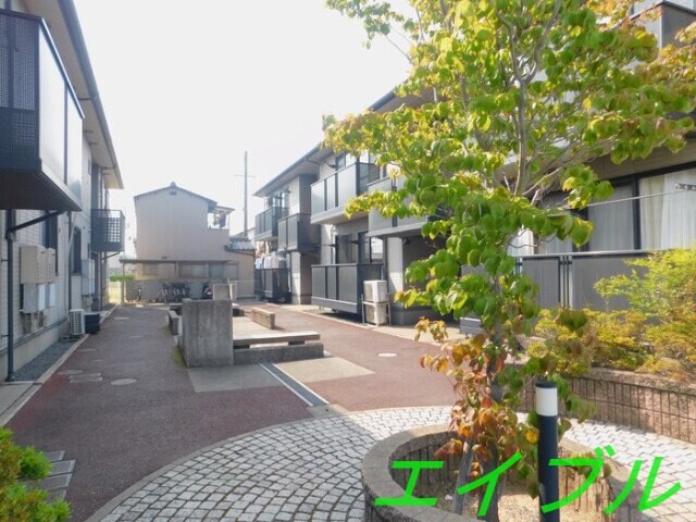 ボンヌシャンスISIDA　Ｂ棟の物件外観写真