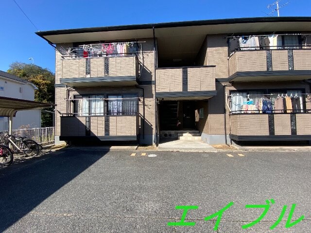 コニファーガーデン　3棟の物件外観写真