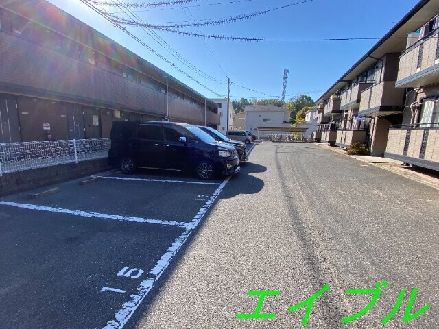 コニファーガーデン　3棟の物件外観写真