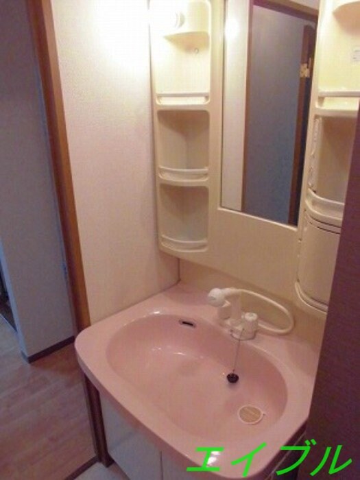 コニファーガーデン　3棟の物件内観写真