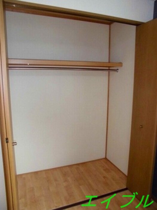 コニファーガーデン　3棟の物件内観写真