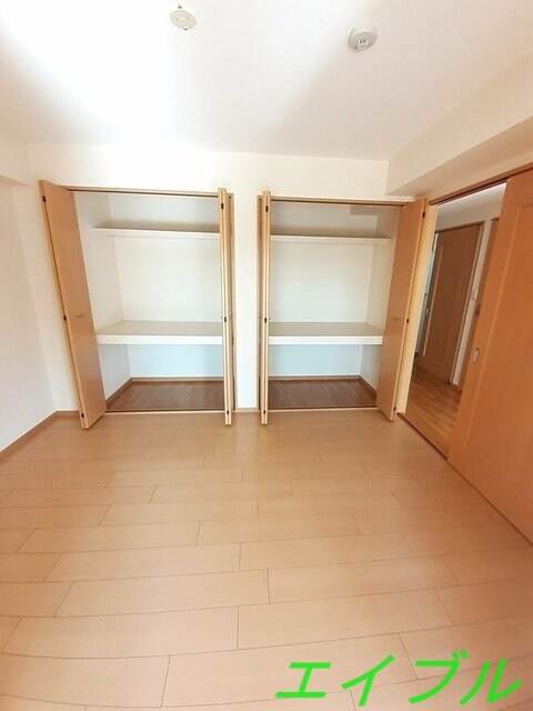 シャン・ド・フルールの物件内観写真