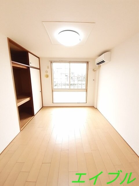 ニューシティ山崎の物件内観写真