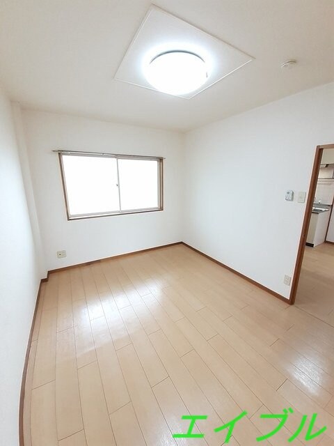 ニューシティ山崎の物件内観写真