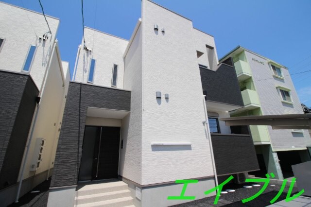 GRANDTIC 煌の物件外観写真