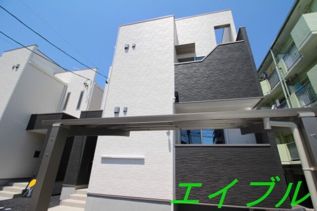 GRANDTIC 煌の物件外観写真