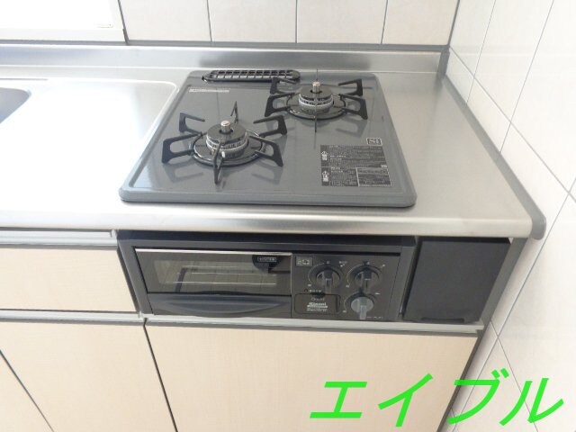 グラン・エスカラードの物件内観写真