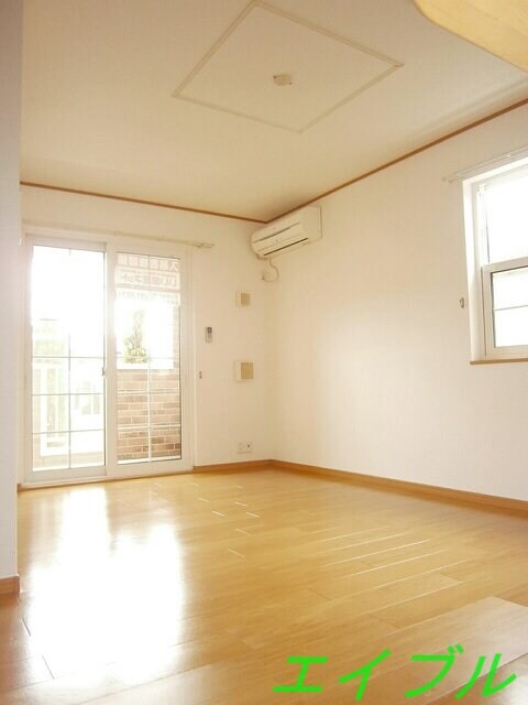 ソレアードＢの物件内観写真