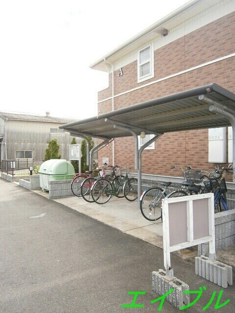 ソレアードＢの物件外観写真