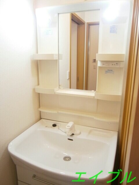 ソレアードＢの物件内観写真