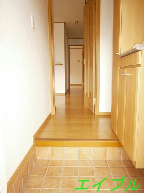 ソレアードＢの物件内観写真