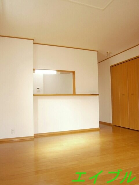 ソレアードＢの物件内観写真