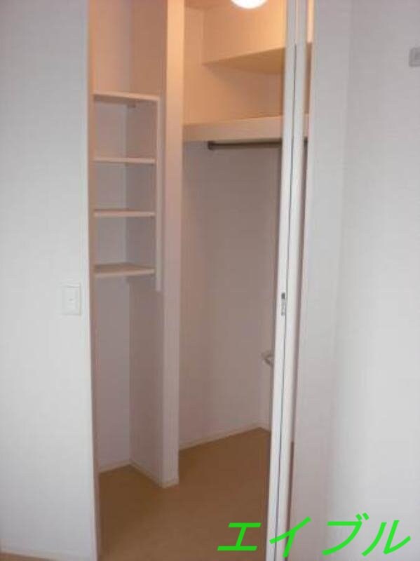 メゾン　エミグラント　Ａ棟の物件内観写真